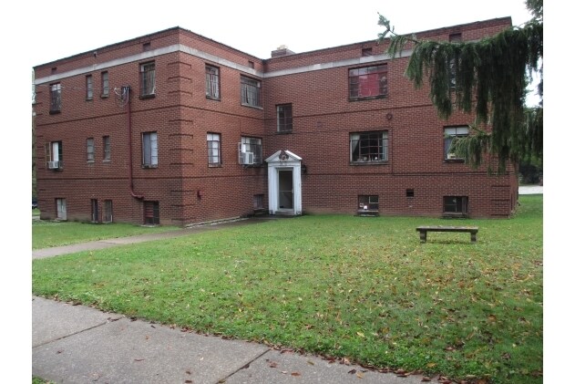 Photo - Chestnut Hill Apartments