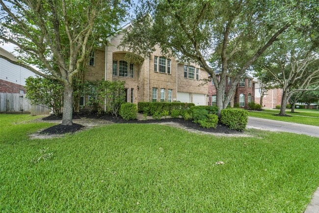 Photo - 2414 Falcon Knoll Ln