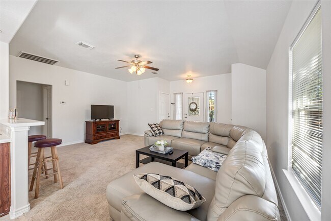 Photo - 214 John Alber Rd