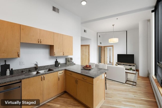 Photo - 1240 S 2nd St