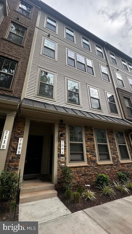 Photo - 709 Thomas Ln Apartment Unit B