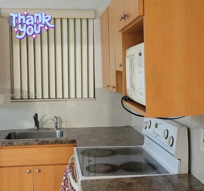 Photo - 2245 NW 3rd St Unit B