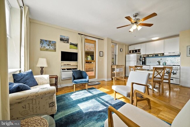 Building Photo - 2601 Pennsylvania Ave