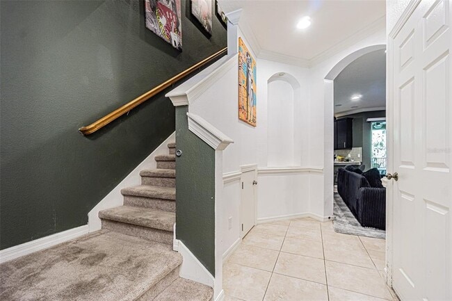 Photo - 906 Vineyard Ln