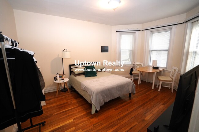 Photo - 1140 Commonwealth Ave Unidad 4NF Rental