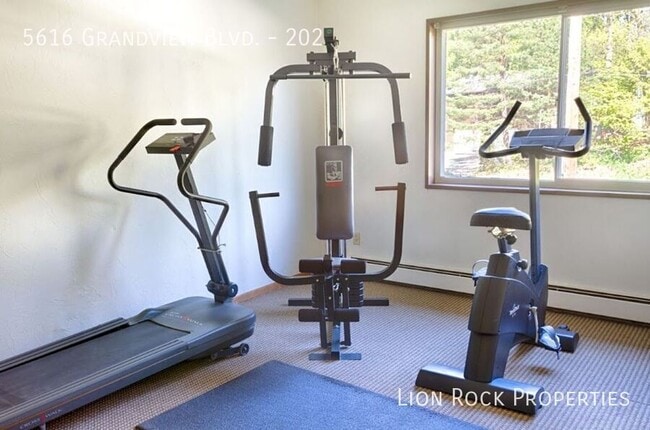 Photo - 5616 Grandview Blvd Unit 202