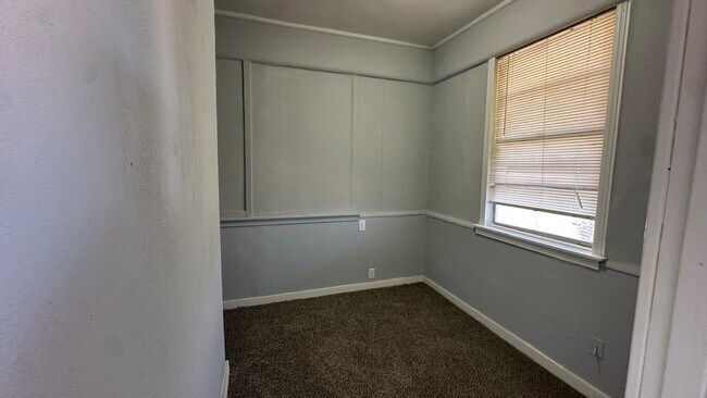 Photo - 904 Herbert Ave Unit 3