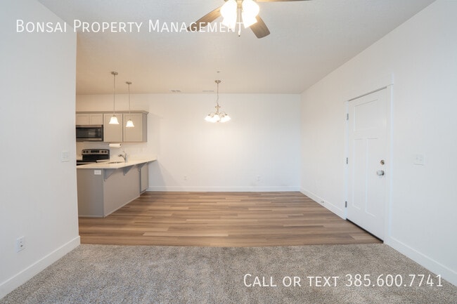 Photo - 762 Lang Ct Unit 201