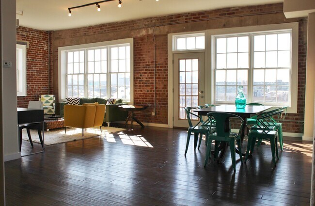 Frankford Lofts