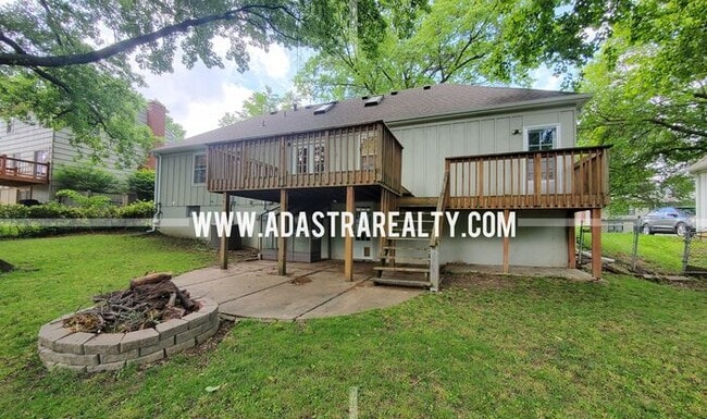 Photo - Beautiful Home in the Heart of Overland Pa...