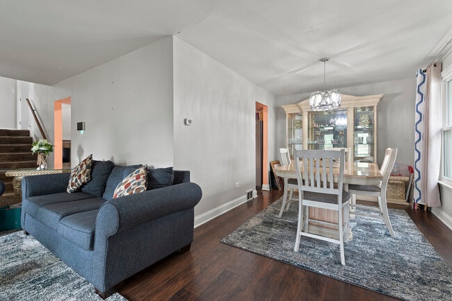 Photo - 1144 E 160th Pl