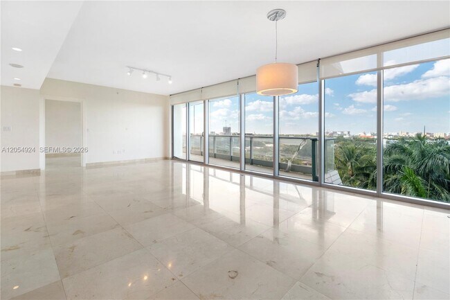 Photo - 2627 S Bayshore Dr Unit 1008