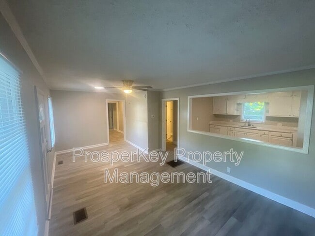 Photo - 4632 Burks Rd