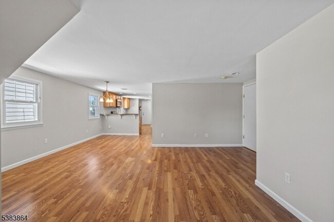 Photo - 47 Morris Pl Unit 3