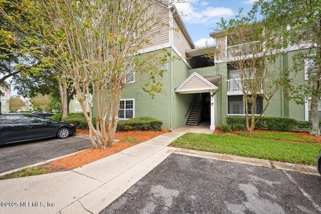 Building Photo - 7701 Timberlin Park Blvd Unit 832