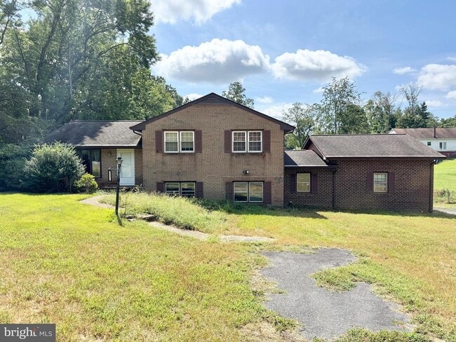 Building Photo - 11124 Dahlgren Rd Rental