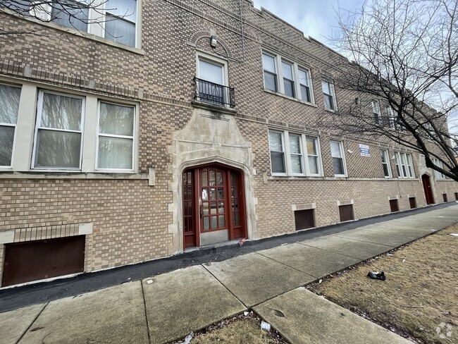 Building Photo - 2651 W 65th St Rental