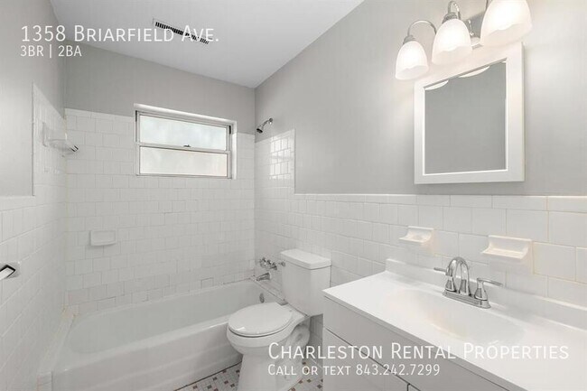 Photo - 1358 Briarfield Ave