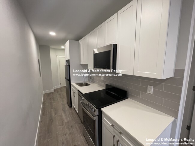 Building Photo - 42 Joy St Unit 6 Rental