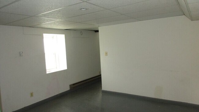 Photo - 19 E 22nd St Unidad Basement