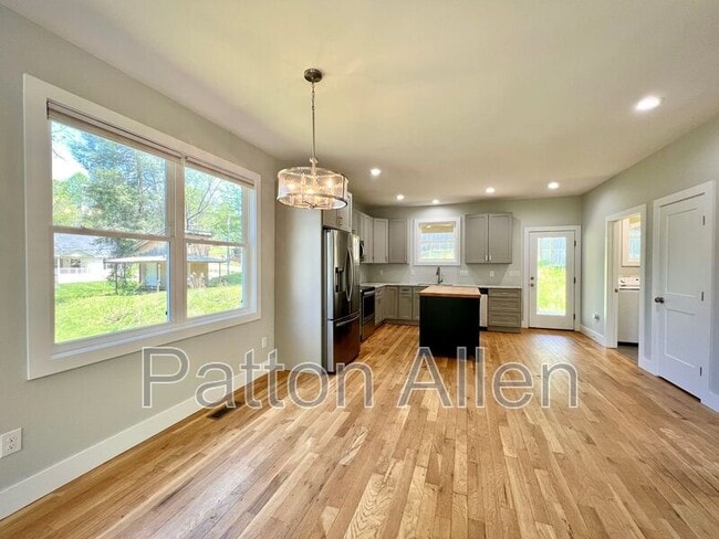 Photo - 308 London Rd