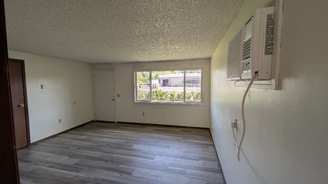 Photo - 1243 Hanson Ave