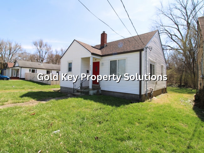 Photo - 2 BR 1 BA House with New Flooring and Paint (SECTION 8 APPROVED)