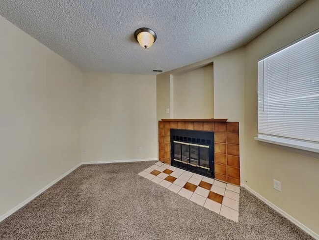 Photo - 3473 Foxridge Dr