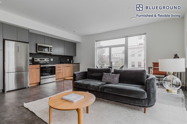 Photo - 622 Rainier Ave S Unidad GO FL5-ID793