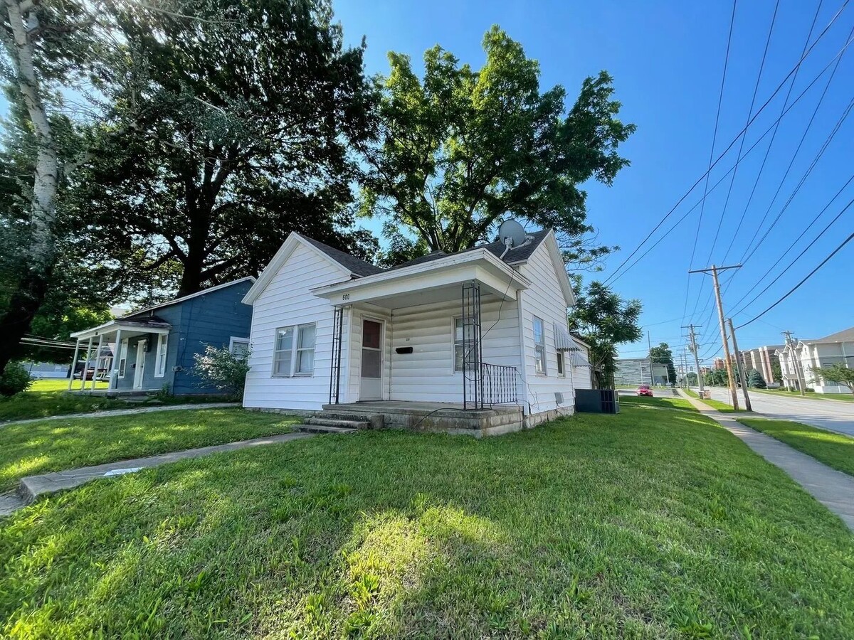 Photo - 600 Bear Blvd