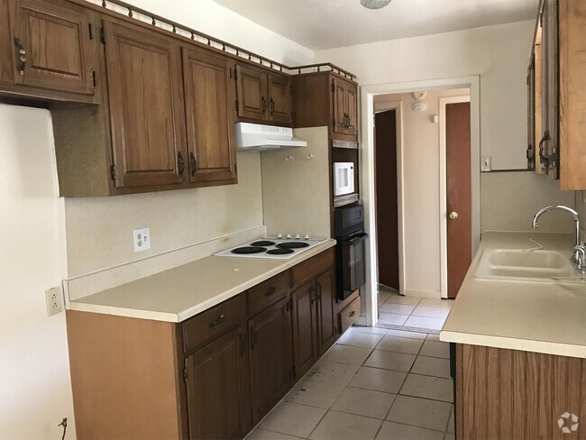 Building Photo - 4220 Idlewood Dr Rental
