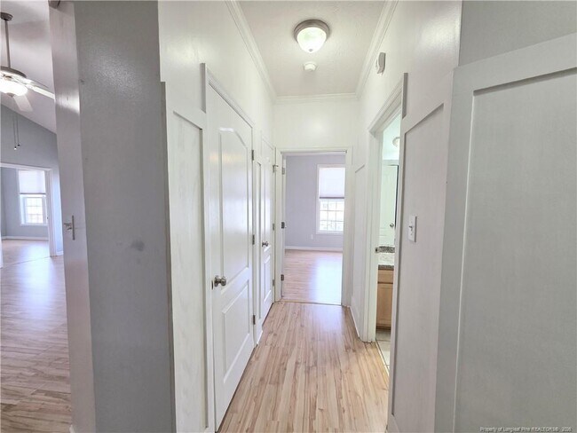 Photo - 1324 Kershaw Loop