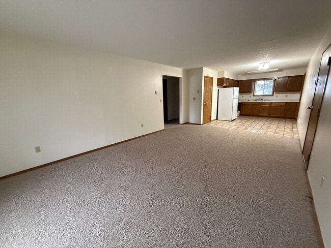 Photo - Sunrise Estates - 215 Unit #1