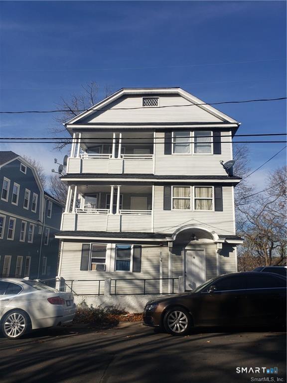 Building Photo - 241 Lincoln St Unit 2