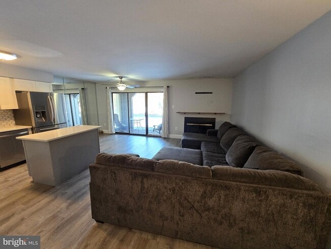 Photo - 9 Sheffield Dr Unit 70A