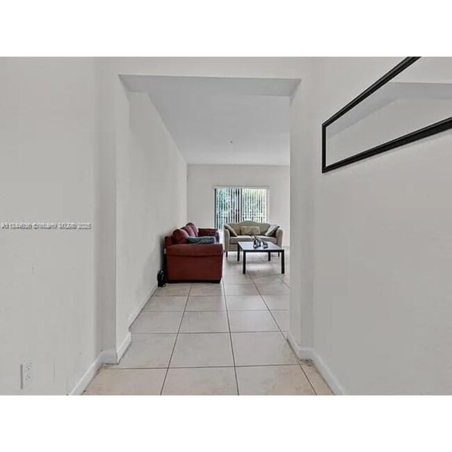 Photo - 10620 NW 88th St