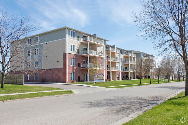 Building Photo - 1009 Southland Ln Rental