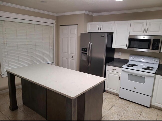 Photo - 4574 SW 48th Way