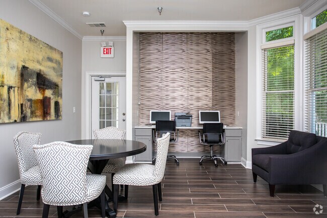 Business Center - Highland Park Atlanta