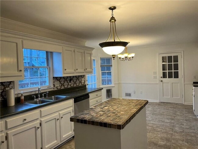 Photo - 1190 Haverhill Trail