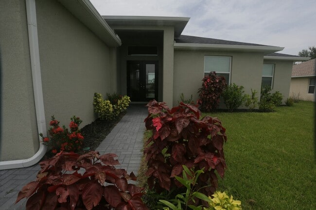 Photo - 1516 NW 8th Pl