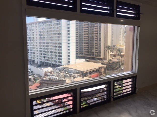 Building Photo - Well maintained 2 bedroom 1 bathroom unit ... Rental