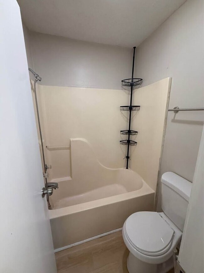 Photo - 311 E Jeff Davis Ave