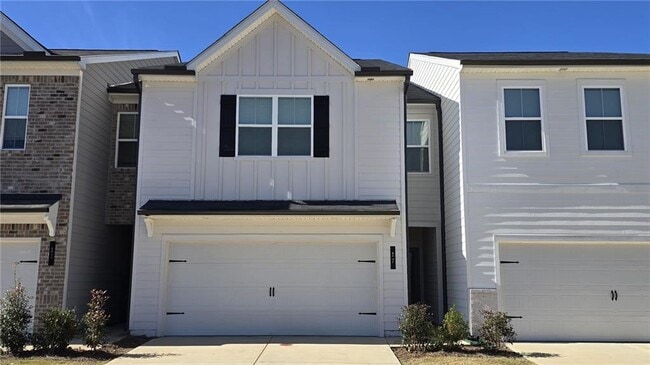 Building Photo - 17 Founders Dr