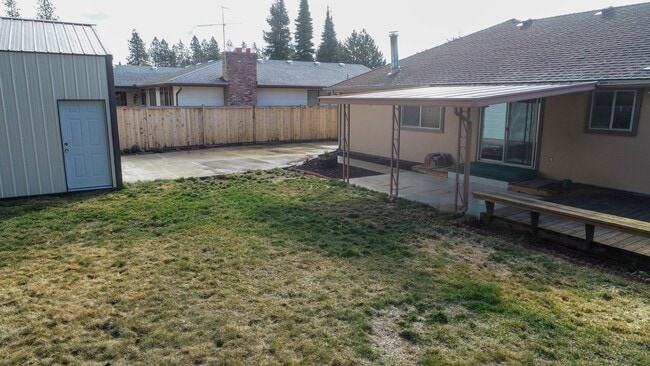 Photo - Spacious 5 Bedroom 3.5 Bath North Spokane ...
