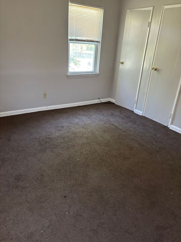 Building Photo - 13984 Superior Rd Rental