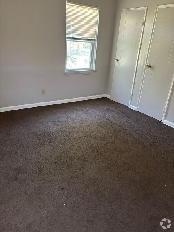 Building Photo - 13984 Superior Rd Rental