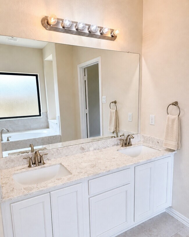 Photo - 40575 Goldeneye Pl