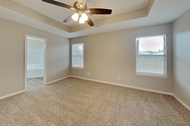 Photo - 16280 Sun View Ln