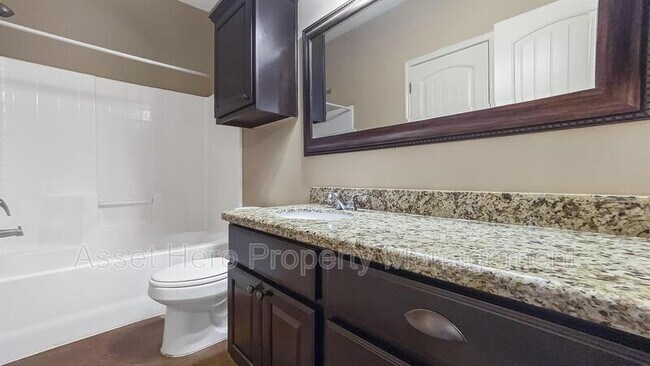 Photo - 3310 Cullen Trail